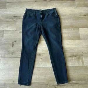 Judy Blue Black jeans.  Women’s size 9/29.  Fair condition.